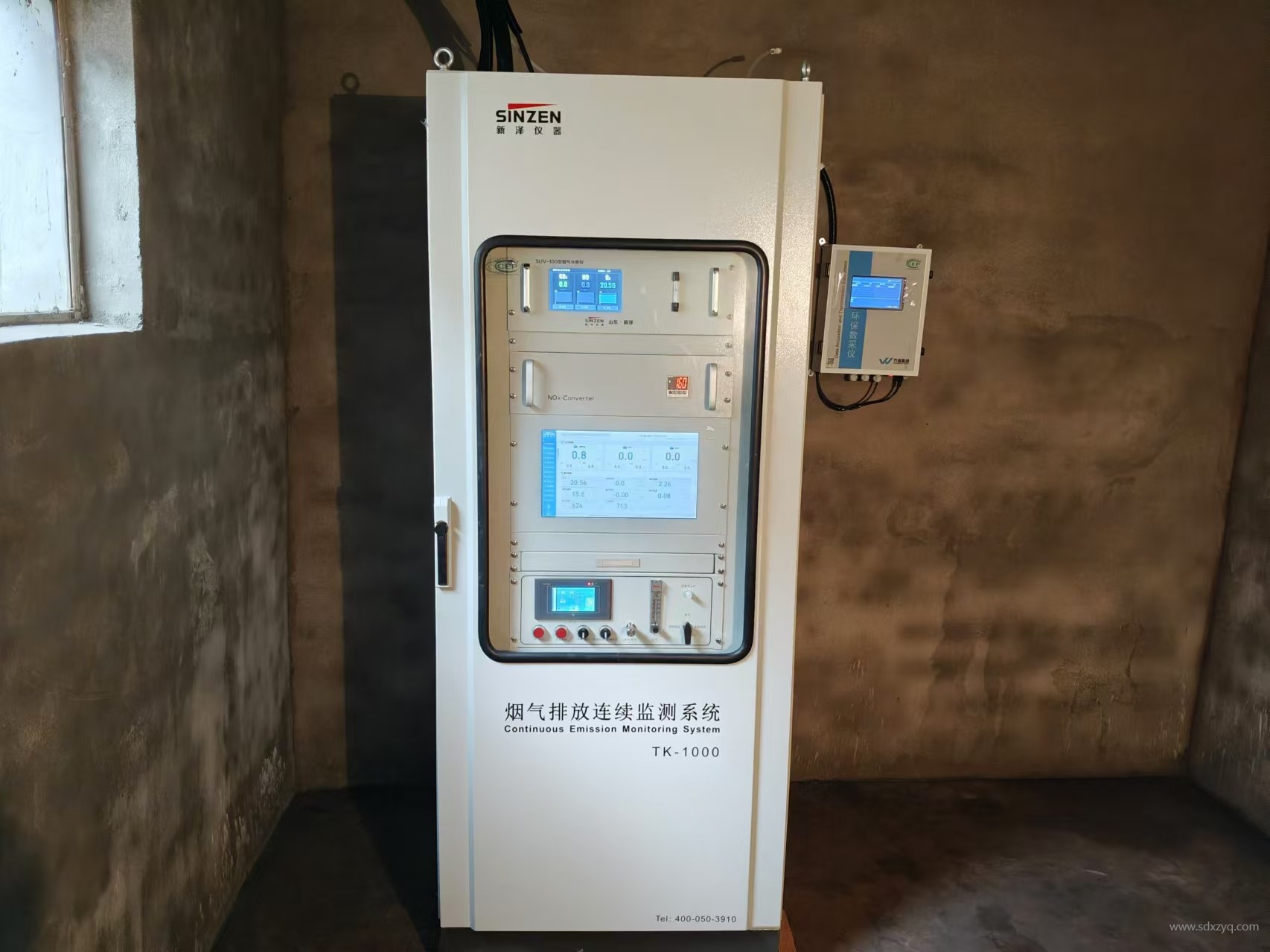 1731044830716094.jpg 煙氣在線(xiàn)監(jiān)測(cè)系統(tǒng).jpg