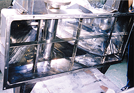 選擇電解拋光加工廠(chǎng)家要注意什么